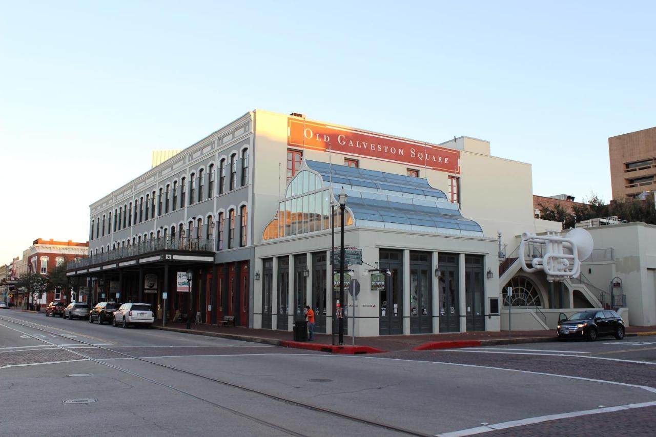 Heart Of Galveston Stylish Apt Near Attractions Apartment Bagian luar foto